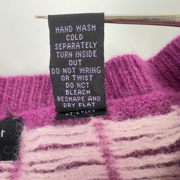 Vtg Wool & Angora Fair Isle Sweater Sz PS Pink Charcoal Gray Sequins Ultra‎ Soft - Picture 9 of 14